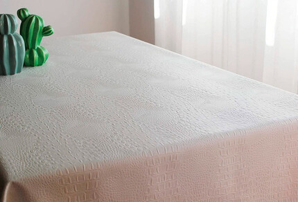Mantel Hule Grueso Polyline Cocodrilo Blanco
